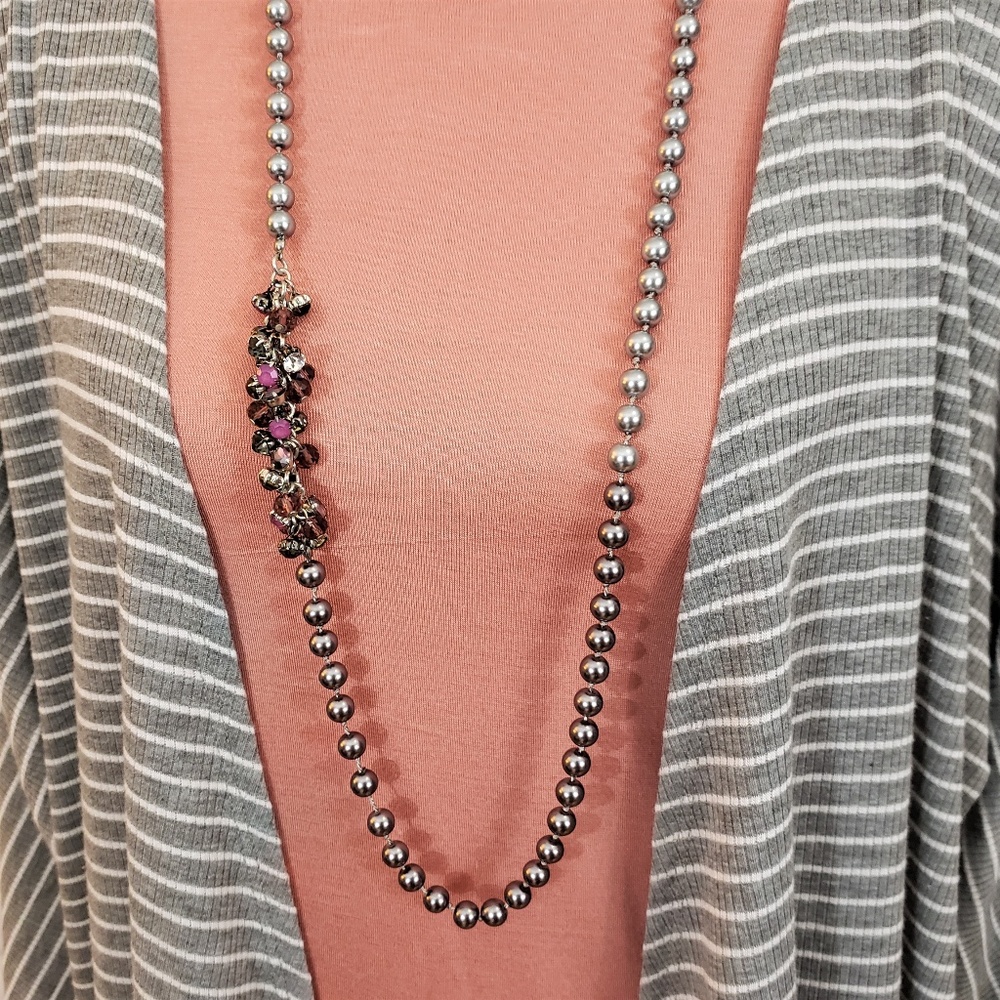 NWT RSVP Long Gray & Dark Purple Beaded Necklace - Picture 2 of 3